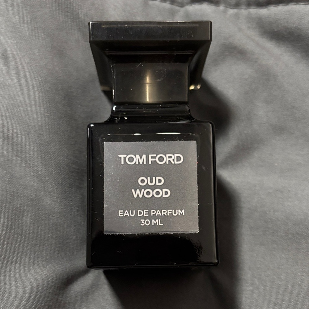 Tom Ford Oud Wood Black Bottle Eau de Parfum